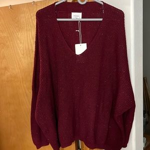 Andree by Unit oversized, medium, burgundy v-neck with confetti yarn